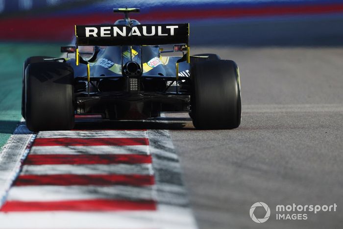 Esteban Ocon, Renault F1 Team R.S.20