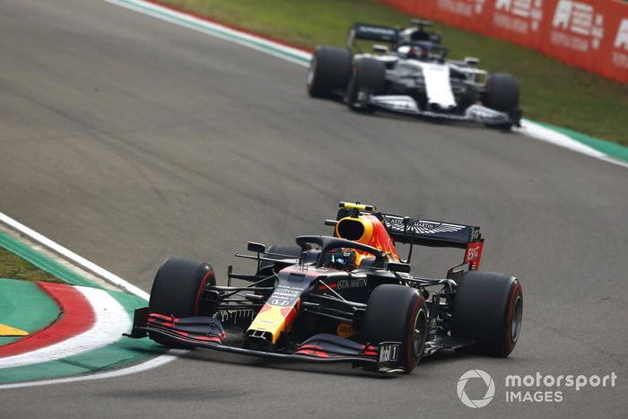 Alex Albon, Red Bull Racing RB16, Daniil Kvyat, AlphaTauri AT01