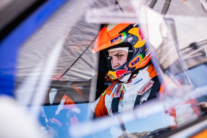 #238 X-Raid Mini John Cooper Works Rally Mini: Laia Sanz