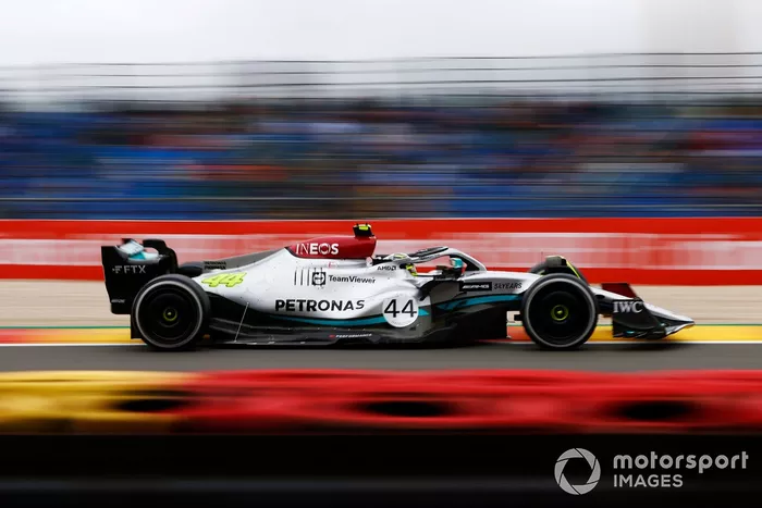 Lewis Hamilton, Mercedes W13