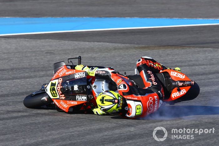 Accidente de Alvaro Bautista, Aruba.it Racing-Ducati Team