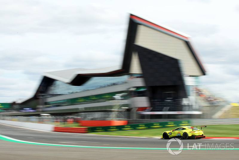 #95 Aston Martin Racing Aston Martin Vantage AMR: Marco Sorensen, Nicki Thiim, Darren Turner
