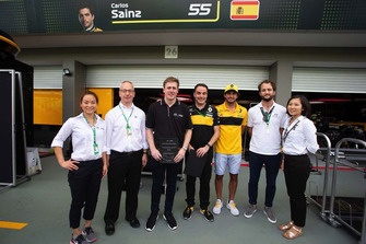 James Gourlie, Infiniti Engineering Academy, Carlos Sainz Jr., Renault Sport F1 Team