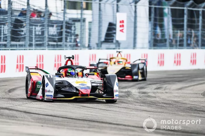 Lucas Di Grassi, Audi Sport ABT Schaeffler, Audi e-tron FE05, Jean-Eric Vergne, DS TECHEETAH, DS E-Tense FE19 