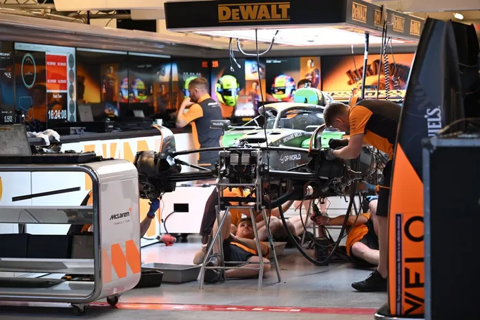 McLaren MCL60 detalles técnicos