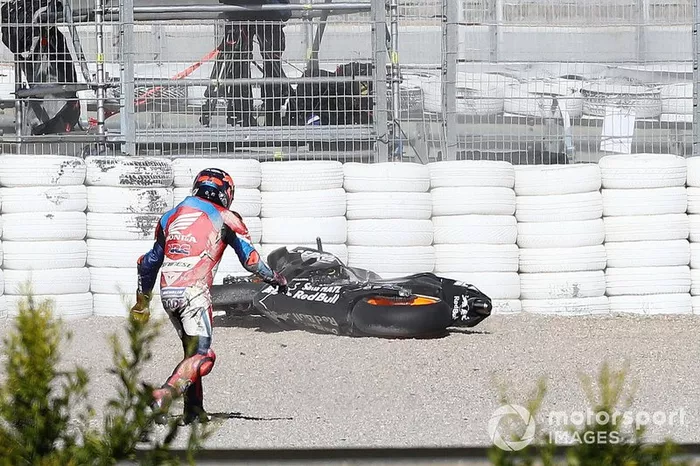 Stefan Bradl, Honda Racing depois de queda