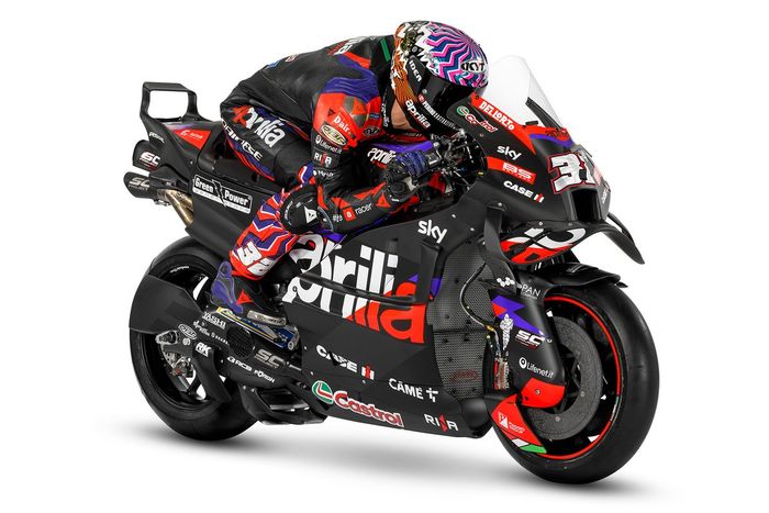 Lorenzo Savadori, Aprilia Racing