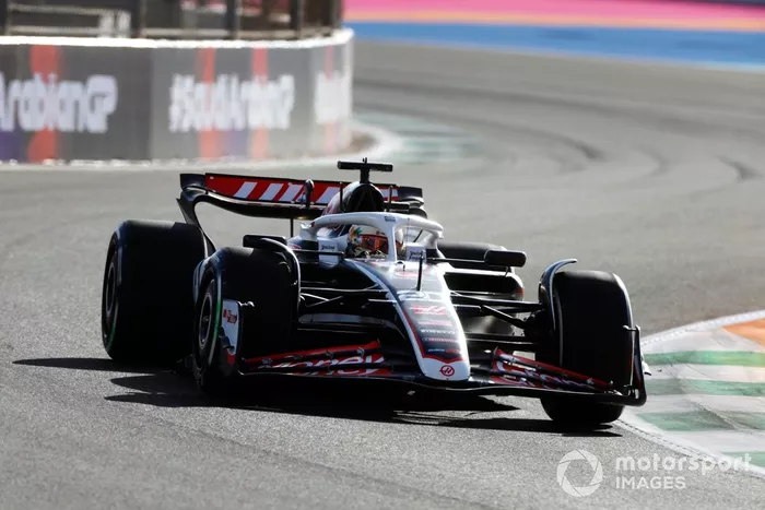 Kevin Magnussen, Haas VF-24
