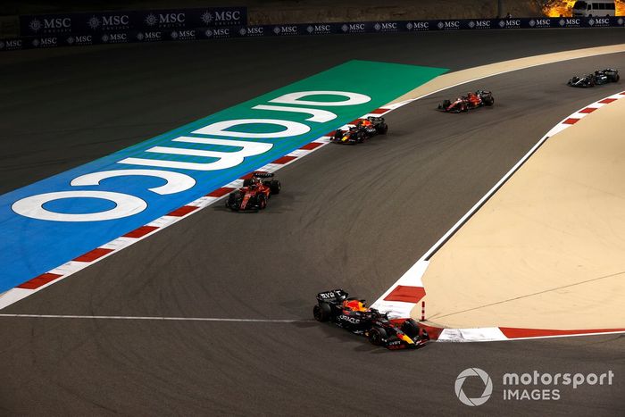 Max Verstappen, Red Bull Racing RB19, Charles Leclerc, Ferrari SF-23, Sergio Pérez, Red Bull Racing RB19