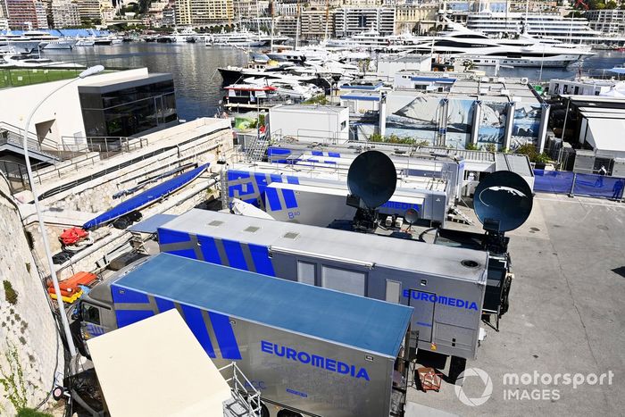 Camiones de prensa en Montecarlo