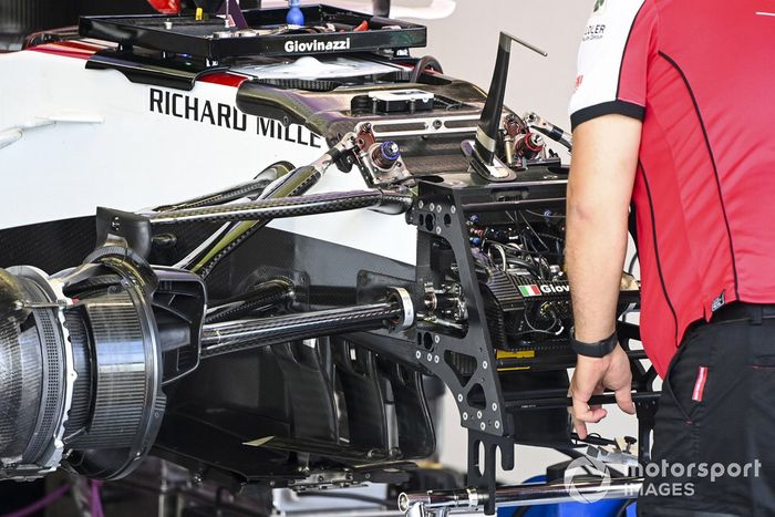 Suspension del Alfa Romeo Racing C39 