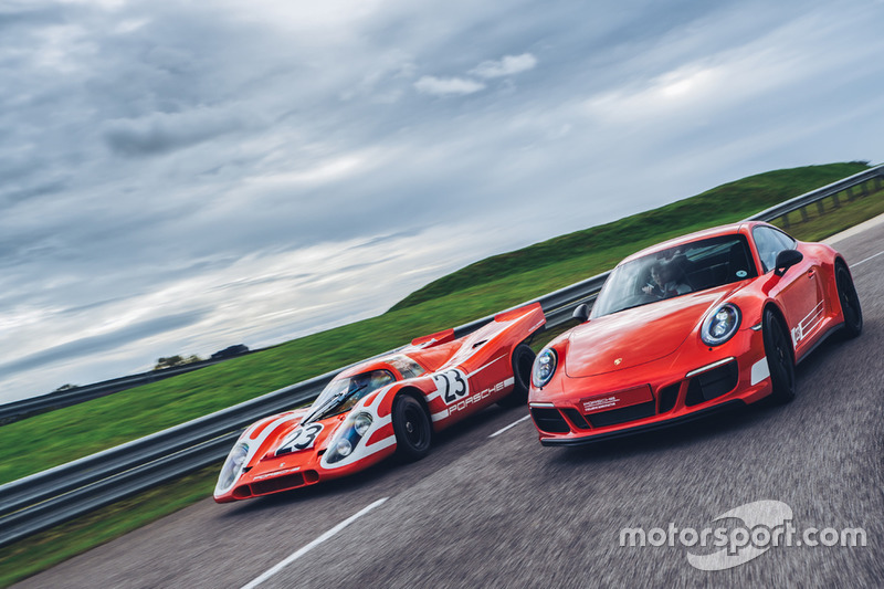 Porsche 911 Carrera GTS 4 British Legends Edition & Porsche 917 K