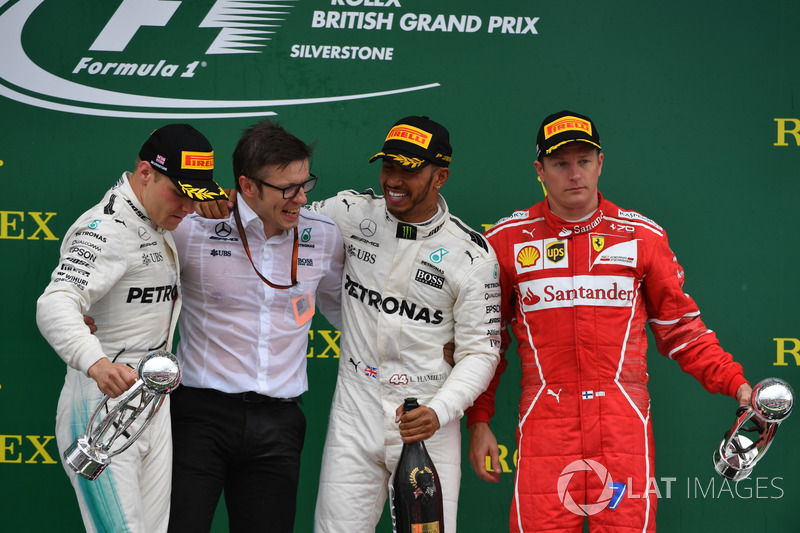 Podium: race winner Lewis Hamilton, Mercedes AMG F1, second place Valtteri Bottas, Mercedes AMG F1, third place Kimi Raikkonen, Ferrari, Peter Bonnington, Mercedes AMG F1 Race Engineer