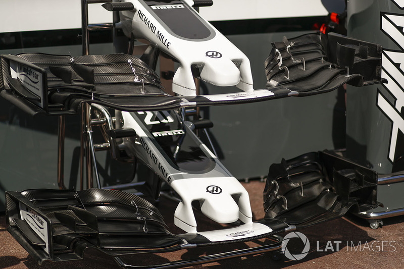 Haas F1 Team VF-17, alerones delanteros
