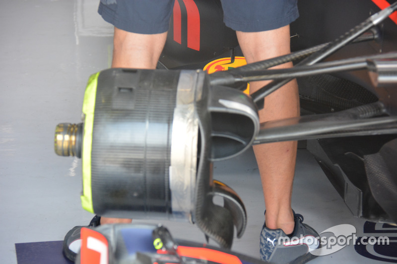 Vorderradbremse am Auto von Daniel Ricciardo, Red Bull Racing RB12