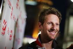 Romain Grosjean, Haas F1 Team con los medios