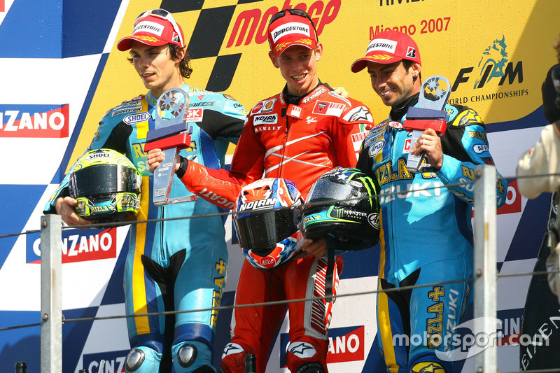 Podium: Sieger Casey Stoner, Ducati; 2. Chris Vermeulen, Suzuki; 3. John Hopkins, Suzuki