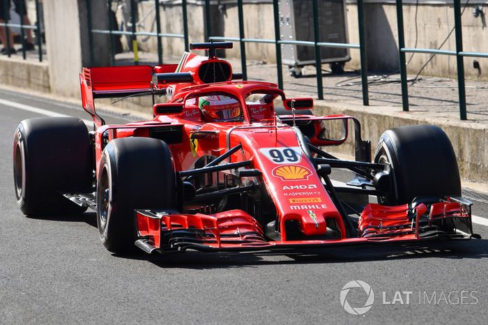 Antonio Giovinazzi, Ferrari SF71H . Mark Sutton