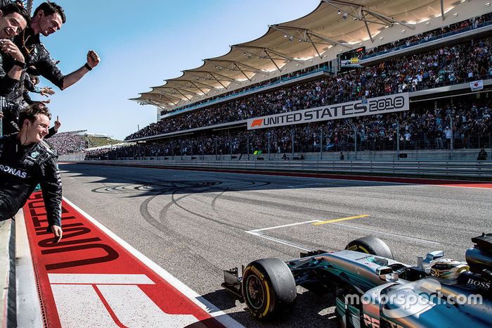 Boceto del logotipo de la F1