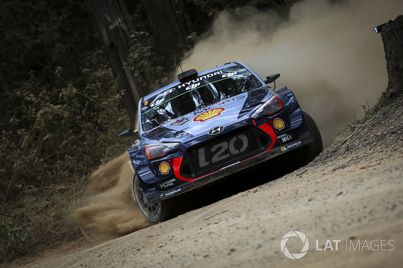 Тьєррі Ньовілль, Ніколя Жильсуль, Hyundai i20 WRC, Hyundai Motorsport