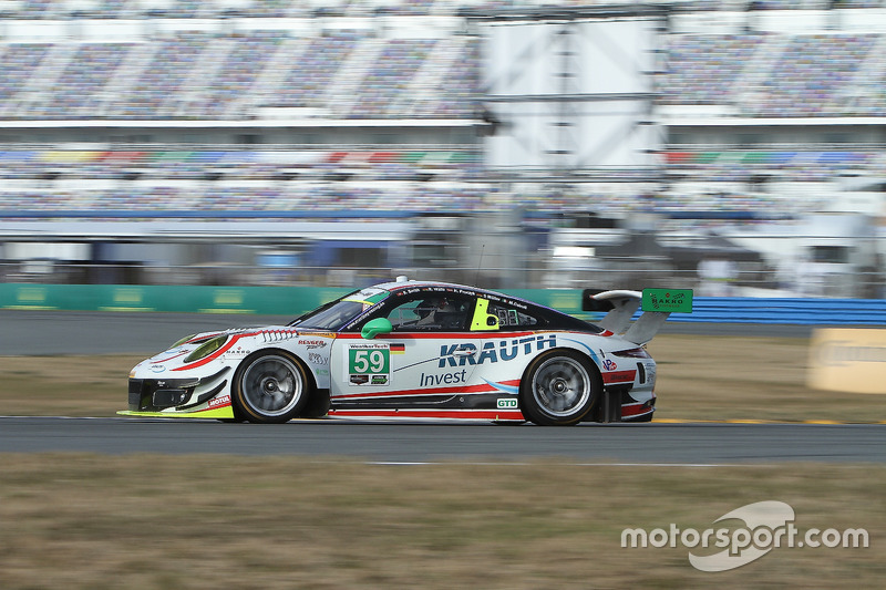 40.- #59 Manthey Racing Porsche 911 GT3 R, GTD: Steve Smith, Harald Proczyk, Sven Muller, Matteo Cairoli, Randy Walls