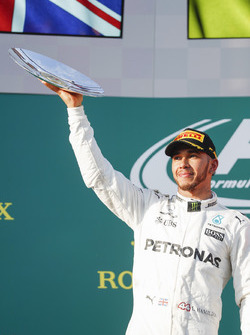Обладатель второго места Льюис Хэмилтон, Mercedes AMG F1