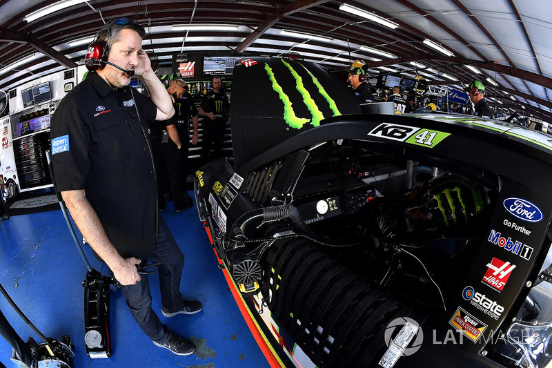 Kurt Busch, Stewart-Haas Racing Ford, mit Tony Stewart