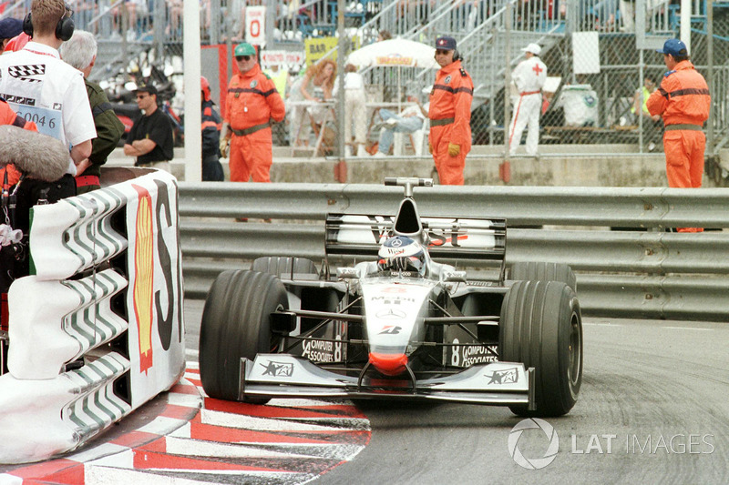 Mika Hakkinen, McLaren MP4/13