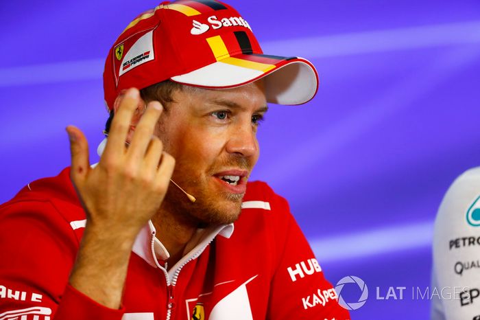 Segundo lugar Sebastian Vettel, Ferrari, conferencia de prensa