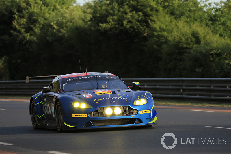 #90 TF Sport Aston Martin Vantage GTE: Salih Yoluc, Euan Hankey, Rob Bell