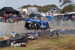 Тодд Хейзелвуд, Brad Jones Racing, аварія