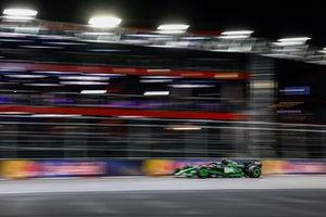 Zhou Guanyu, Stake F1 Team KICK Sauber C44