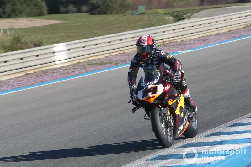 Sam Lowes