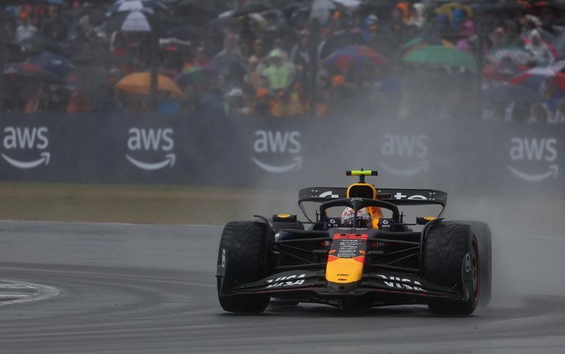 Yuki Tsunoda, Equipo Red Bull Racing