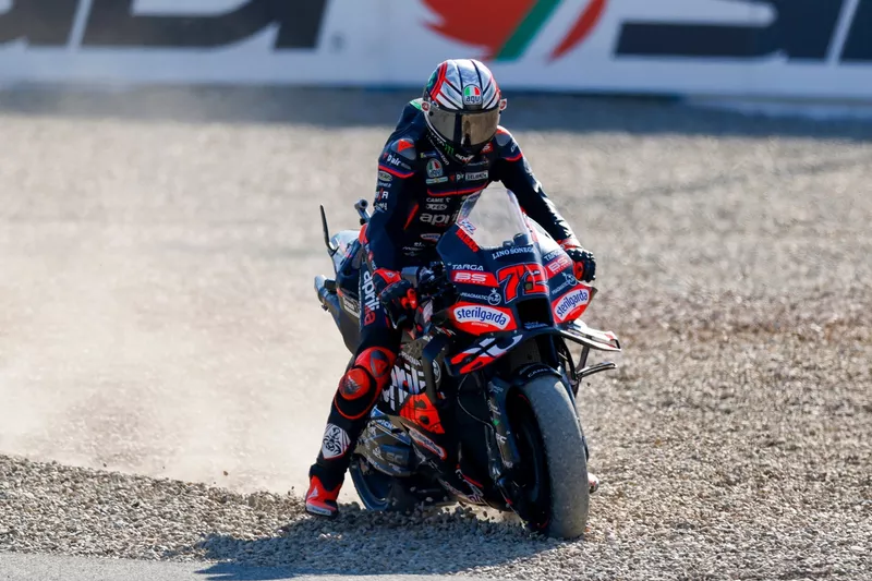 Marco Bezzecchi, Aprilia Racing sort large