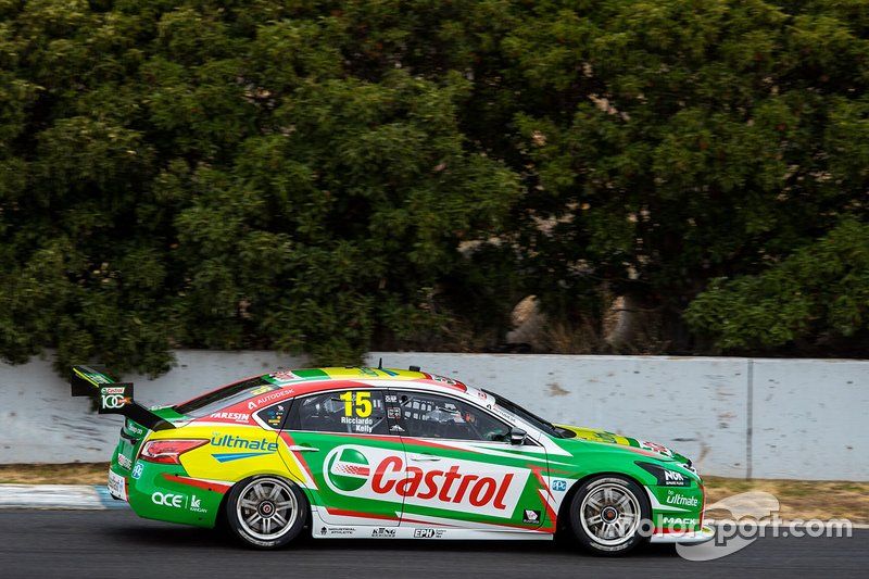 Rick Kelly, Kelly Racing Nissan, Daniel Ricciardo, Renault F1 Team