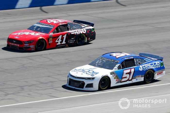 Cody Ware, Petty Ware Racing, Chevrolet Camaro Jacob Companies Daniel Suarez, Stewart-Haas Racing, Ford Mustang Haas Automation