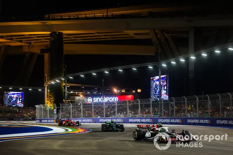 Nico Hulkenberg, Haas VF-24, Fernando Alonso, Aston Martin AMR24, Charles Leclerc, Ferrari SF-24