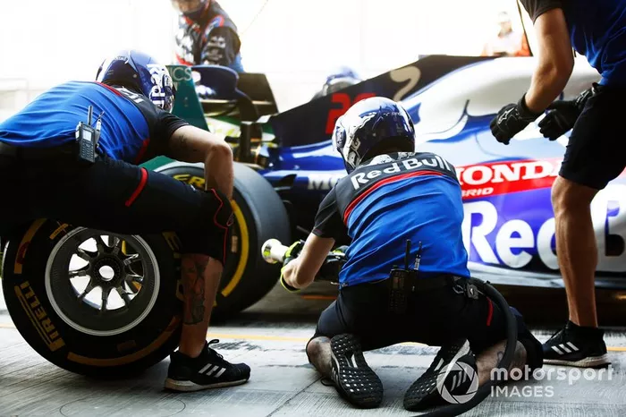 Toro Rosso hace un pitstop