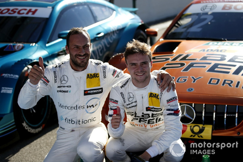 Ganador de la pole Lucas Auer, Mercedes-AMG Team HWA y Gary Paffett, Mercedes-AMG Team HWA