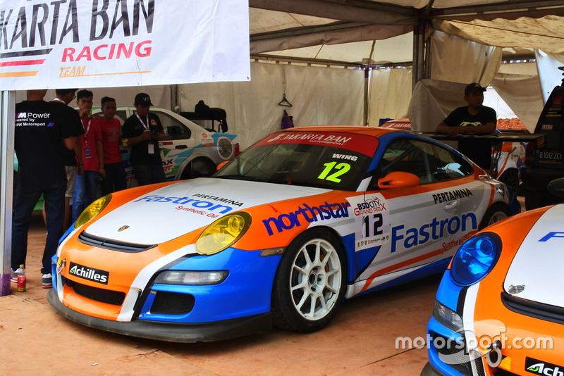Porsche Carrera, Wing Bharoto, Fastron Jakarta Ban, ETCC 3000