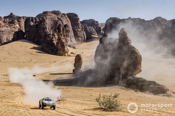 Mikaela Ahlin-Kottulinsky, Jenson Button, JBXE Extreme-E Team