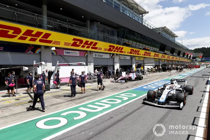 George Russell, Williams FW43 y Sergio Perez, Racing Point RP20 