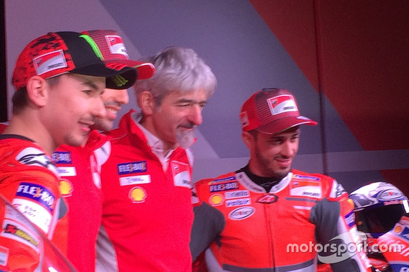 Jorge Lorenzo, Ducati Team, Michele Pirro, tester Ducati, Luigi dall'Igna e Andrea Dovizioso, Ducati Team