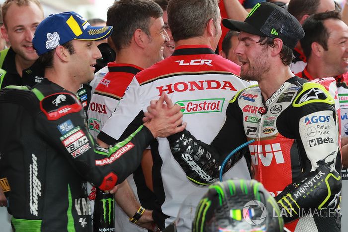 Il secondo classificato Johann Zarco, Monster Yamaha Tech 3, il vincitore della gara Cal Crutchlow, Team LCR Honda