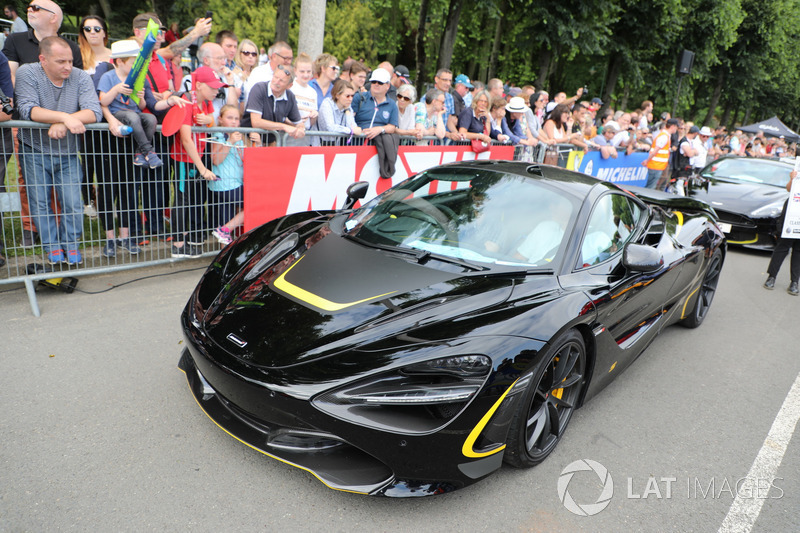 McLaren car