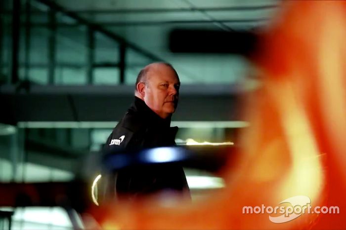 Teaser, McLaren MCL33