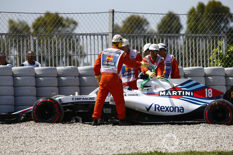 Lance Stroll, Williams FW41, dibantu marshal pascamelebar