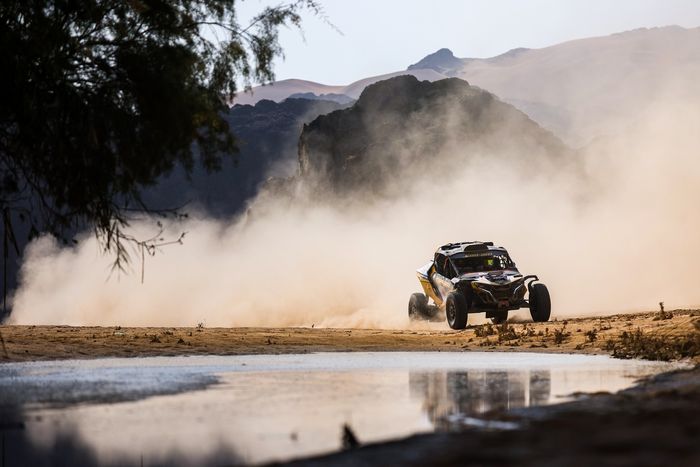 #402 Can-Am Factory Team Can-Am: Francisco Lopez Contardo, Alvaro Leon