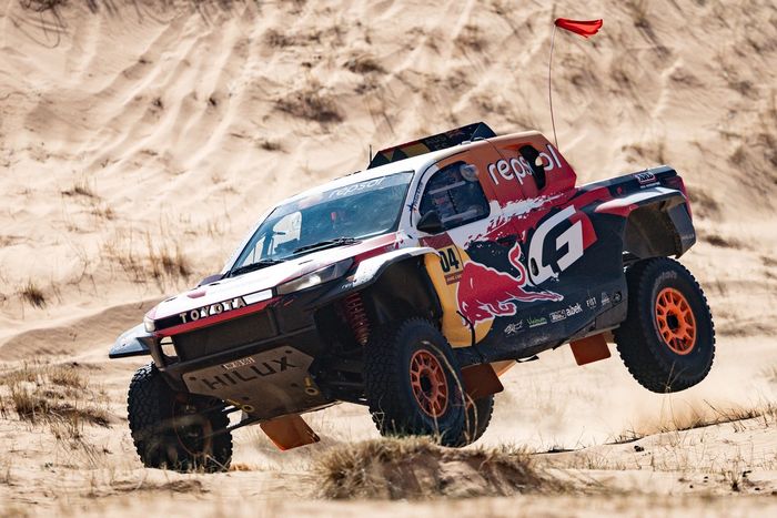 #204 Toyota Gazoo Racing W2Rc Toyota: Toby Price, Armand Monleon